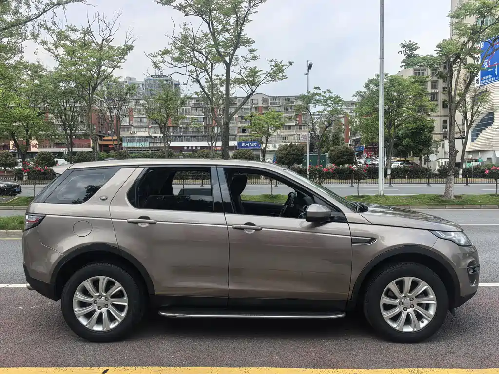Land Rover Discovery Sport 2016 — фото 5