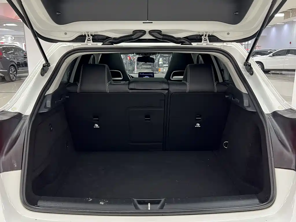 Mercedes-Benz GLA 2018 — фото 17