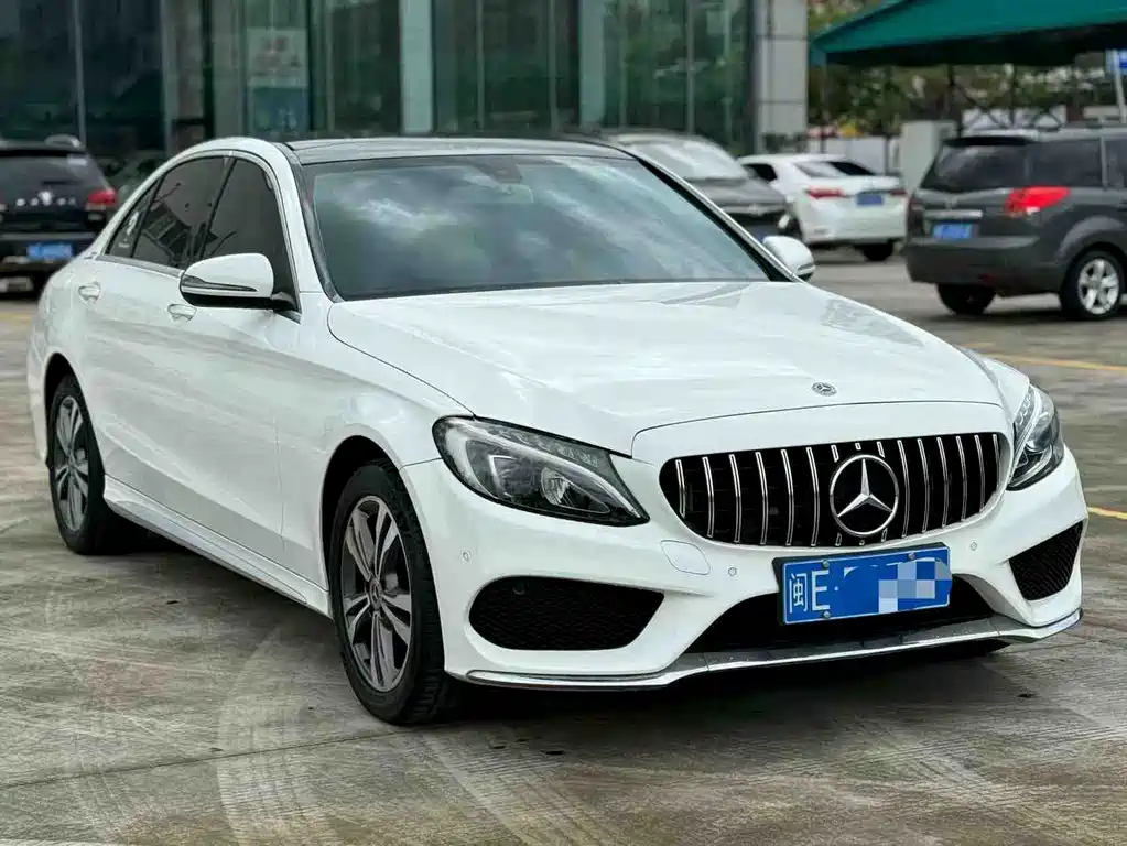 Mercedes-Benz C-Class 2017