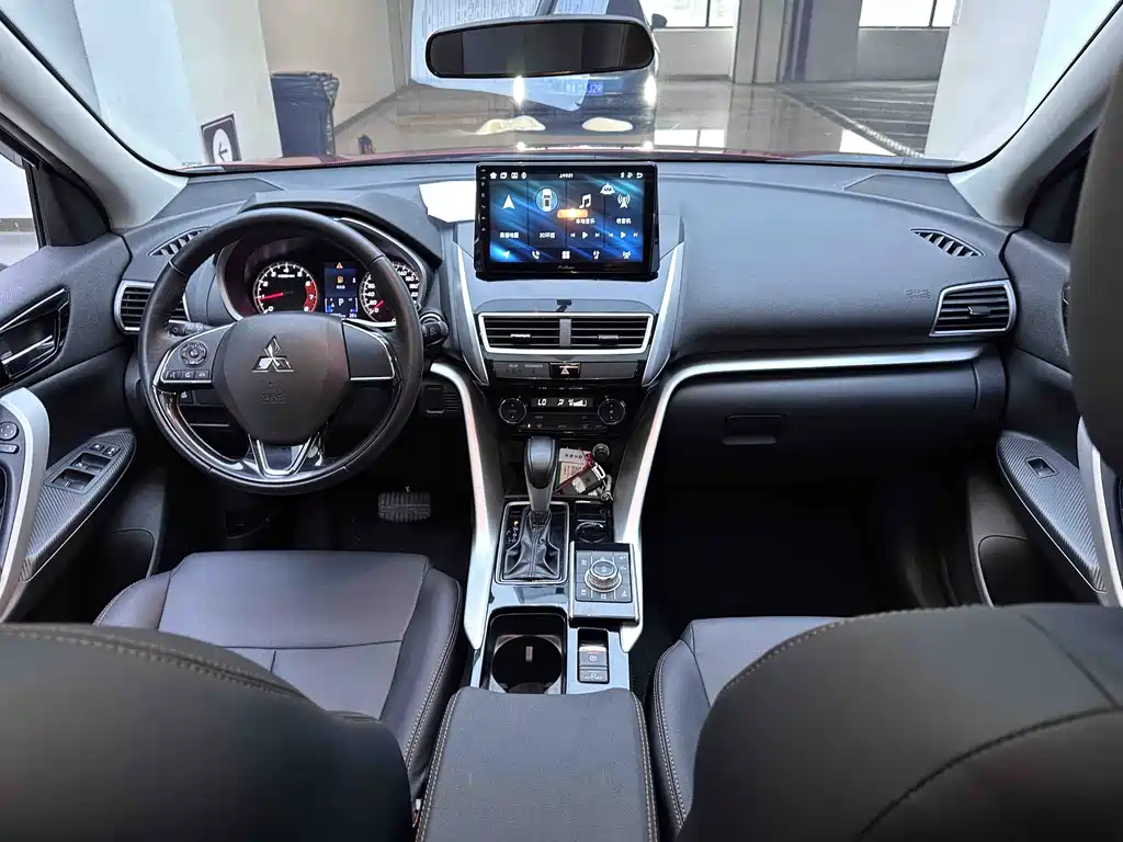 Mitsubishi Eclipse Cross 2021 — фото 19