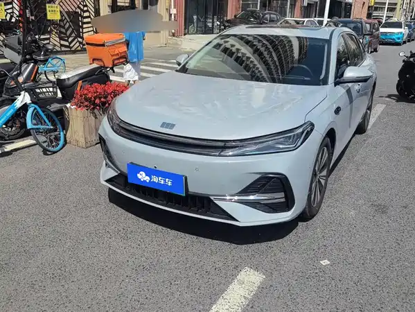 Geely Galaxy A7 EM 2025