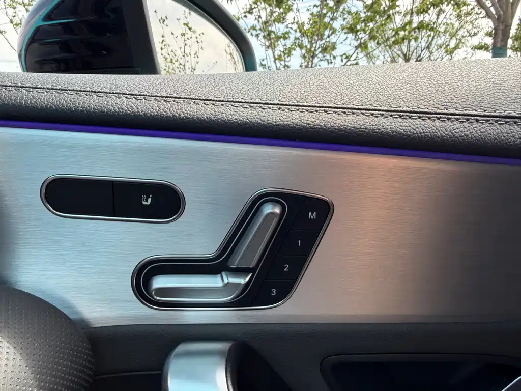 Mercedes-Benz CLA AMG 2021 — фото 20