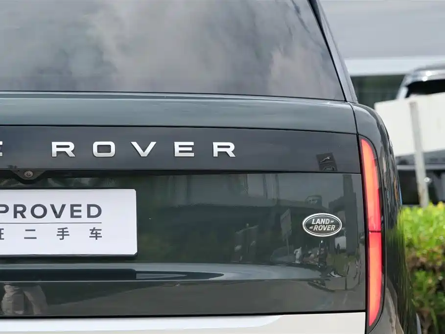 Land Rover Range Rover 2022 — фото 16
