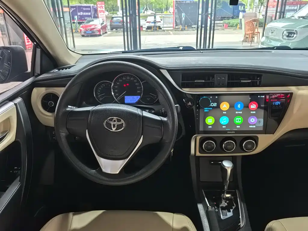 Toyota Corolla 2017 — фото 13