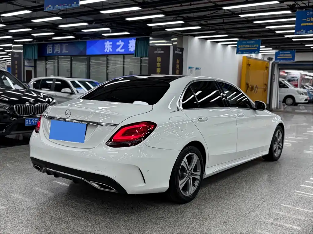 Mercedes-Benz C-Class 2019