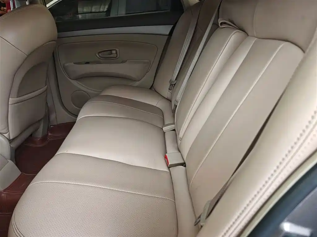 Nissan Sylphy 2017 — фото 17