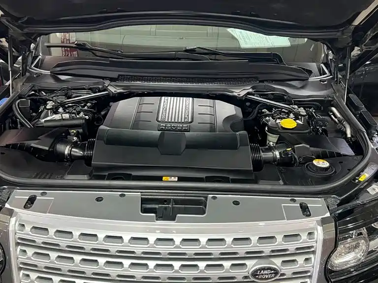 Land Rover Range Rover 2013 — фото 23