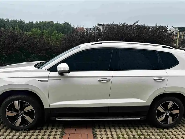 Volkswagen Tharu 2022