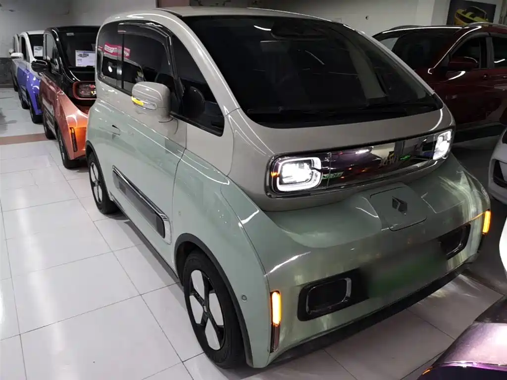 Baojun KiWi EV 2024 — фото 3