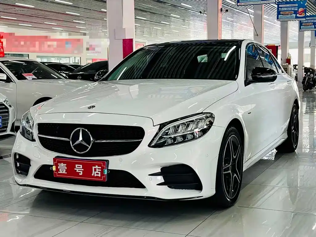 Mercedes-Benz C-Class 2021