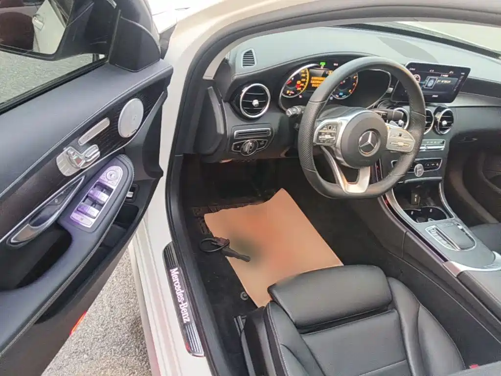 Mercedes-Benz C-Class 2021 — фото 12
