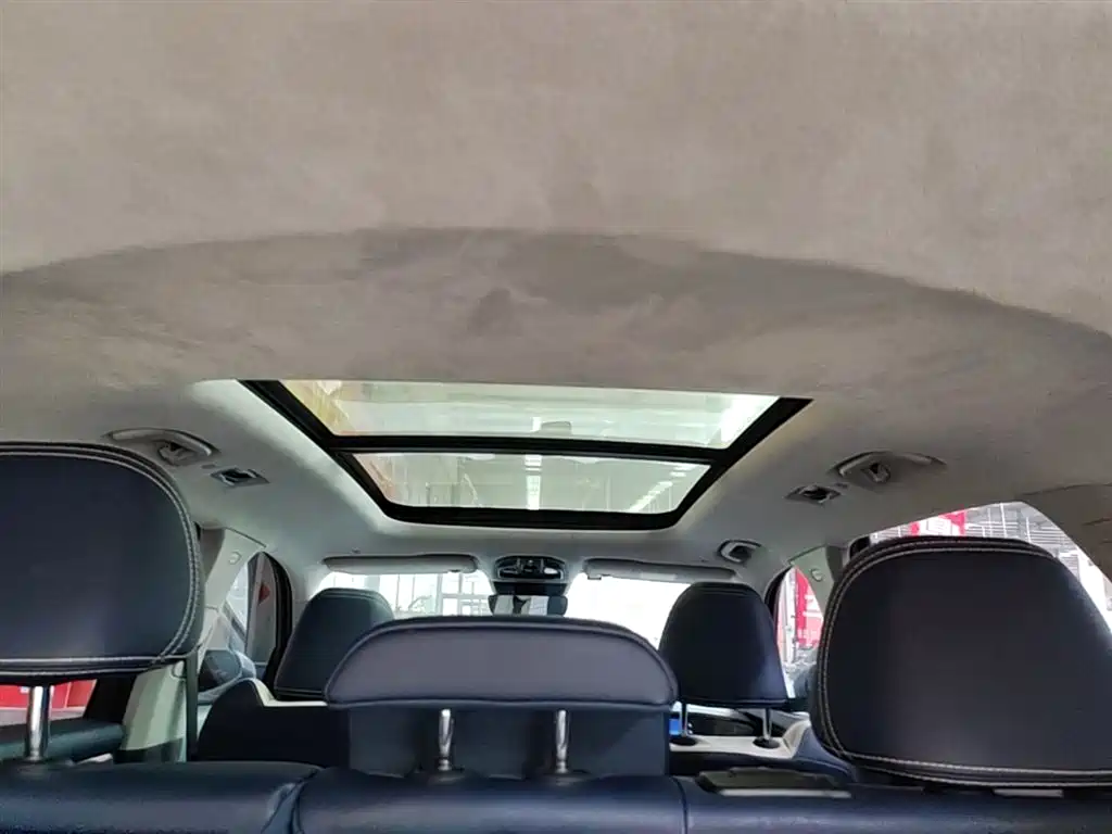 Geely Xingyue L 2023 — фото 18