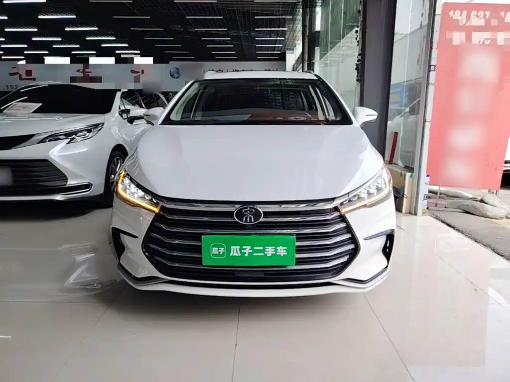 BYD MAX 2022 — фото 3