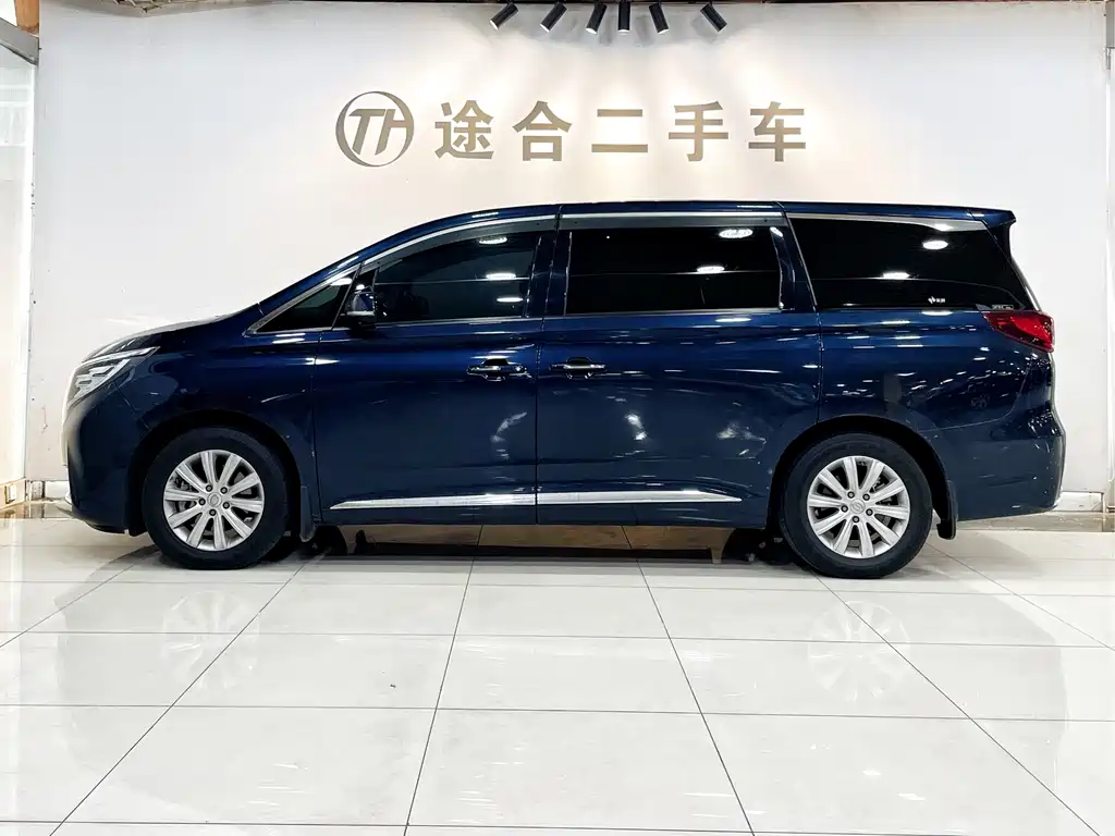 GAC Motor Trumpchi M8 2019 — фото 3