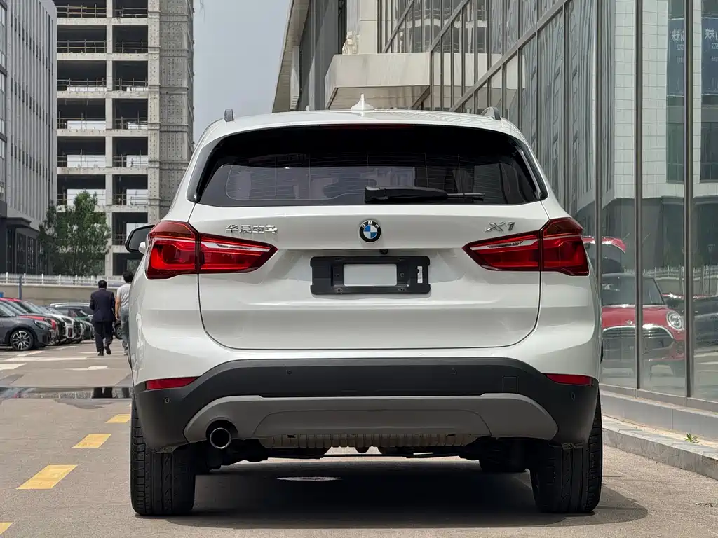 BMW X1 2017 — фото 22