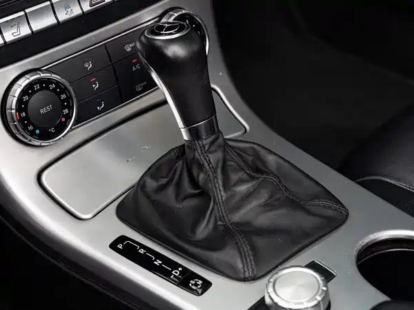 Mercedes-Benz SLK-Class 2015