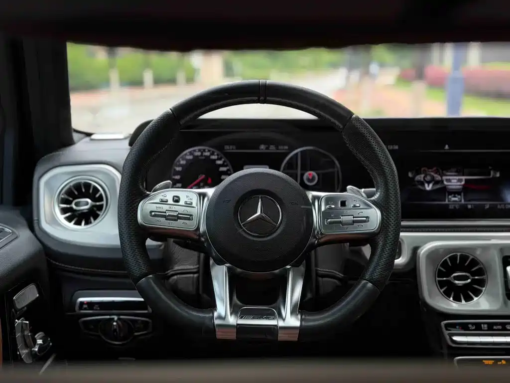 Mercedes-Benz G-Class AMG 2018 — фото 3