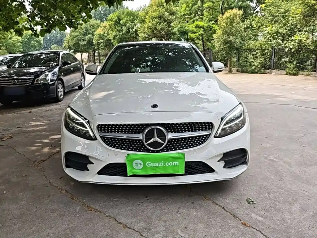 Mercedes-Benz C-Class 2021