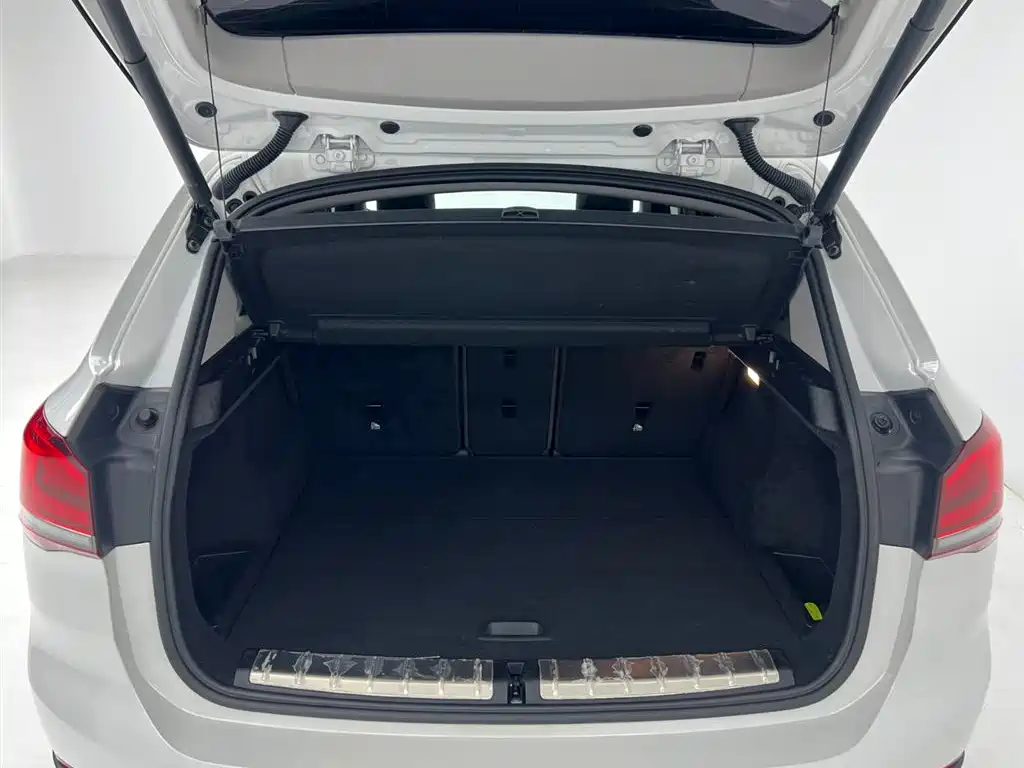 BMW X1 2022 — фото 13