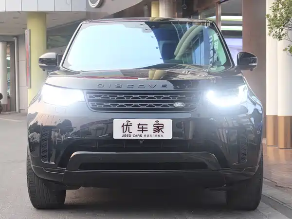 Land Rover Discovery 2018