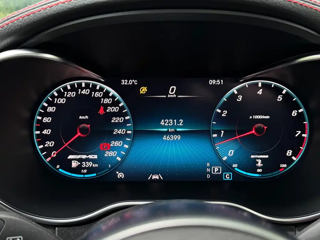 Mercedes-Benz GLC AMG 2023 — фото 23