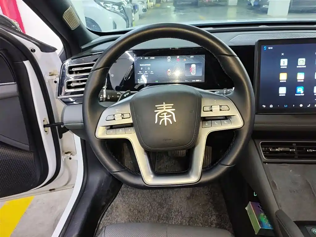 BYD Qin L 2025 — фото 11