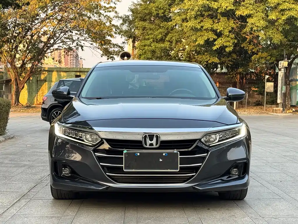 Honda Accord 2022 — фото 2