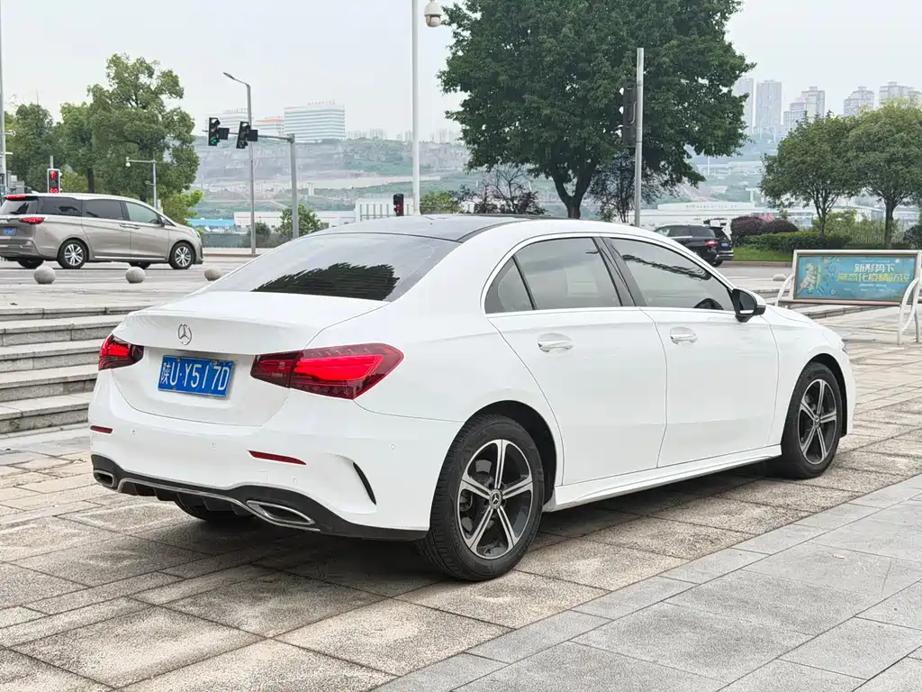 Mercedes-Benz A-Class 2023 — фото 4