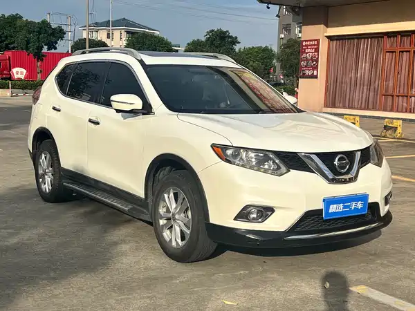 Nissan X-Trail 2014