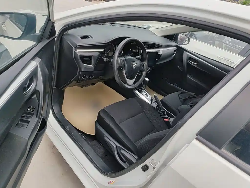Toyota Levin 2017 — фото 16