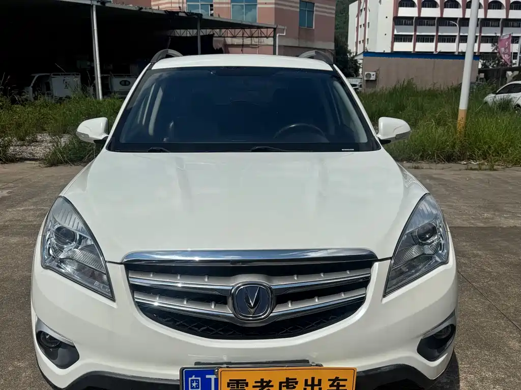 Changan CS35 2015 — фото 2