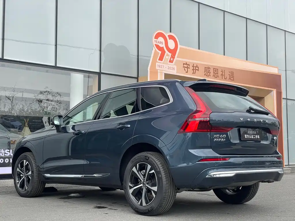 Volvo XC60 2026 — фото 16
