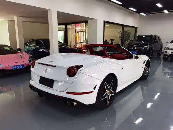 Ferrari California T 2016