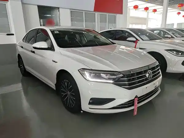 Volkswagen Sagitar 2021