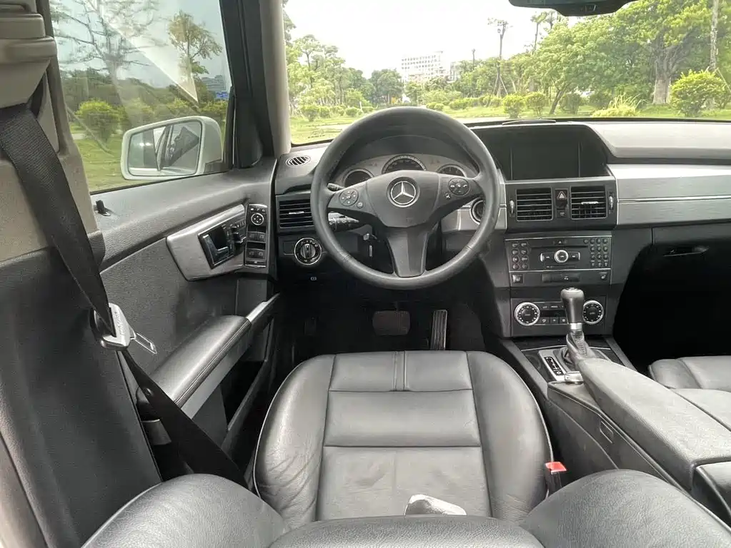Mercedes-Benz GLK-Class 2010 — фото 16