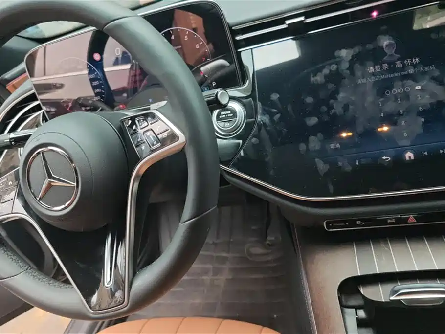 Mercedes-Benz E-Class 2025 — фото 16