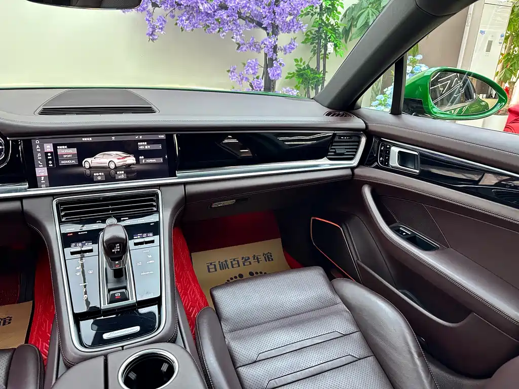 Porsche Panamera 2019 — фото 14