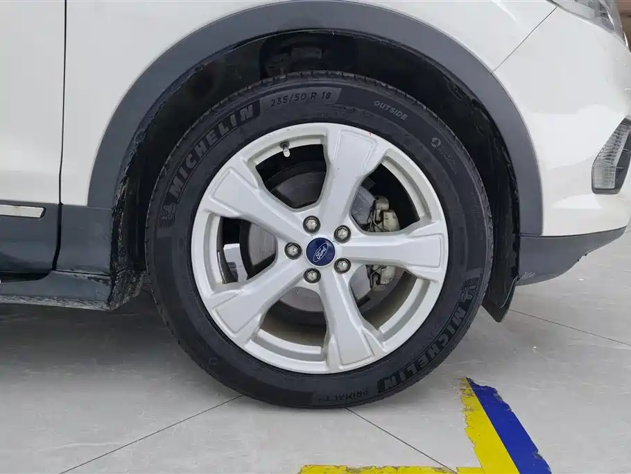 Ford Kuga 2017