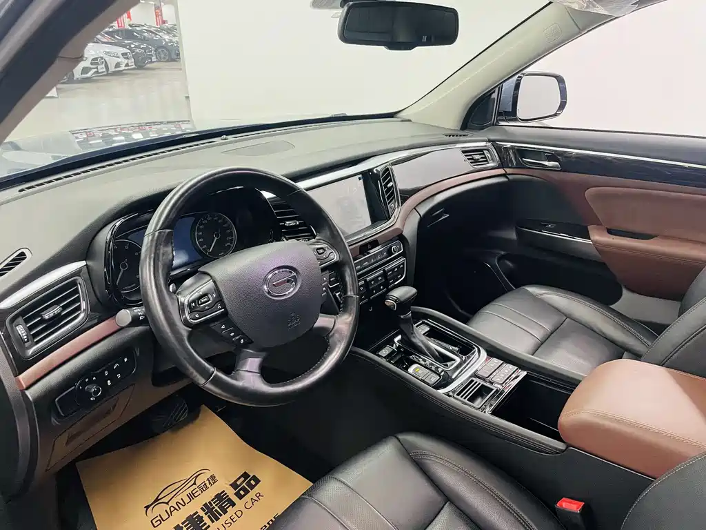 GAC Motor Trumpchi GS8 2019 — фото 5