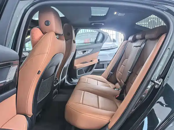 Jaguar XEL 2024