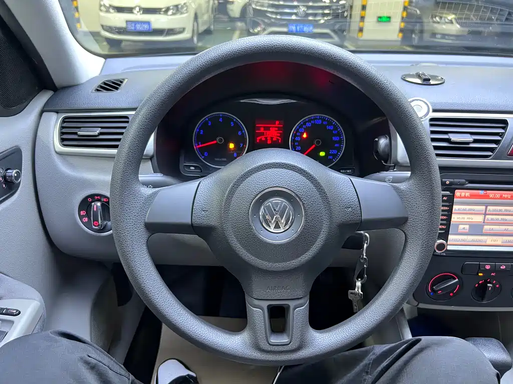 Volkswagen Bora 2011