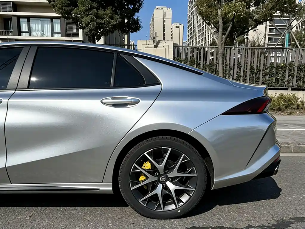GAC Trumpchi Empow 2021 — фото 10