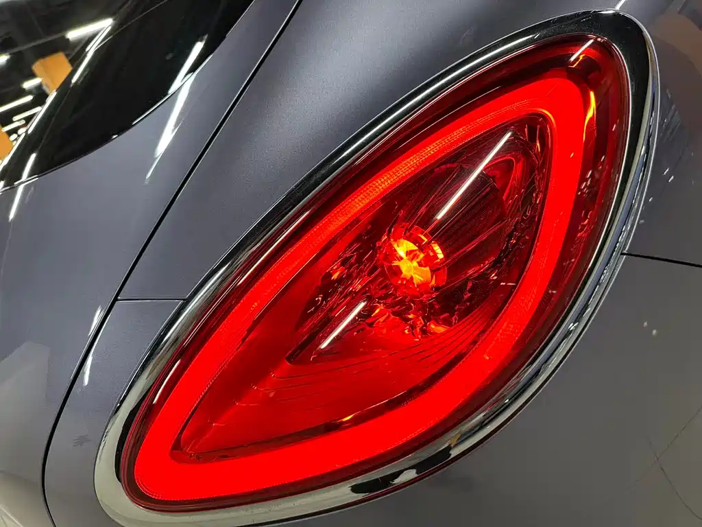 Ora Lightning Cat 2023 — фото 15