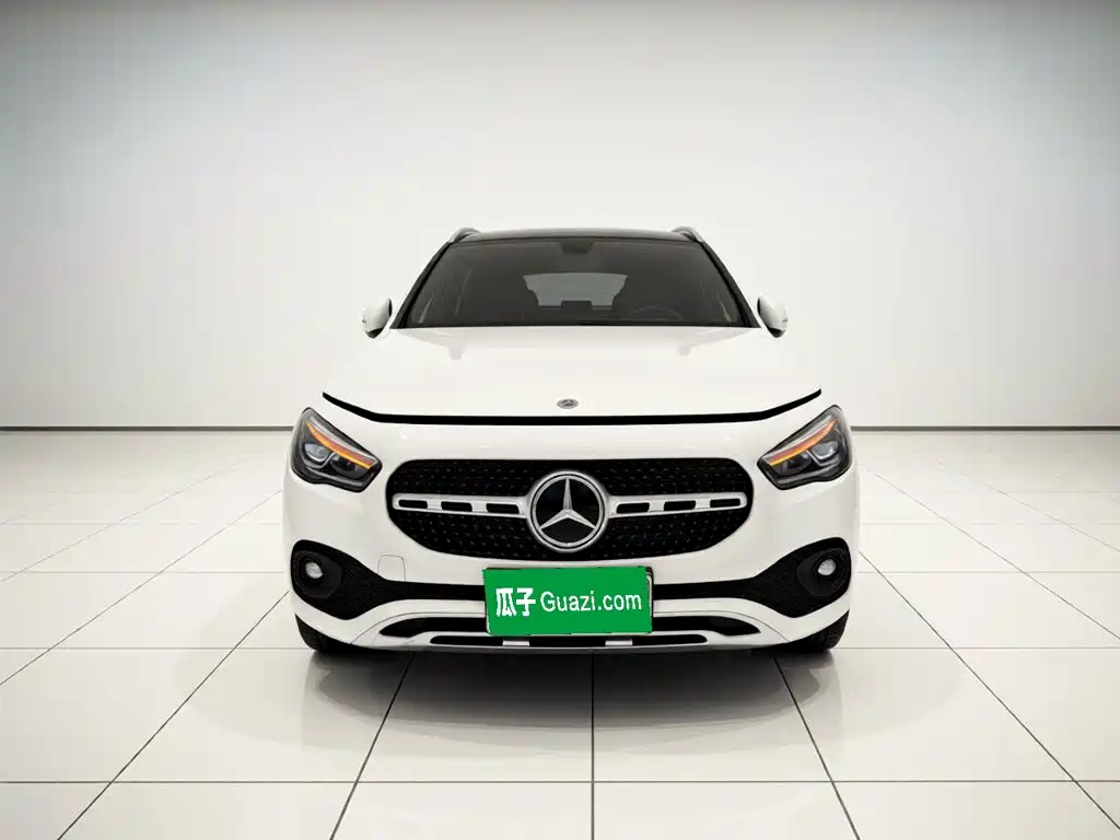Mercedes-Benz GLA 2021
