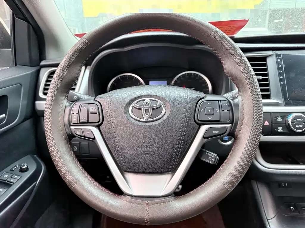 Toyota Highlander 2016 — фото 14