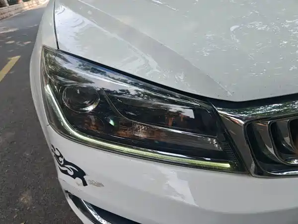 Geely Emgrand 2019