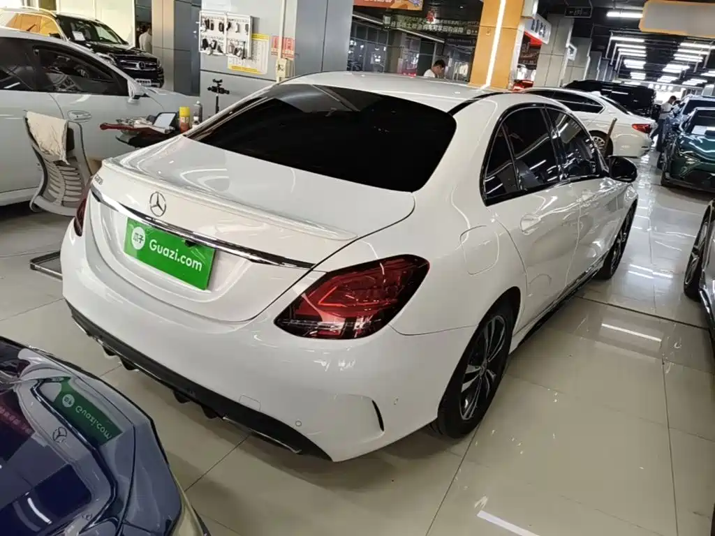 Mercedes-Benz C-Class 2019