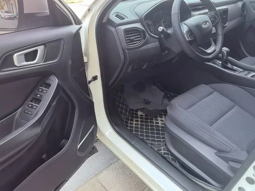 Chery Tiggo 5x 2020 — фото 16