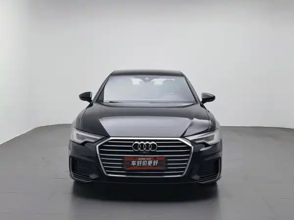 Audi A6L 2022