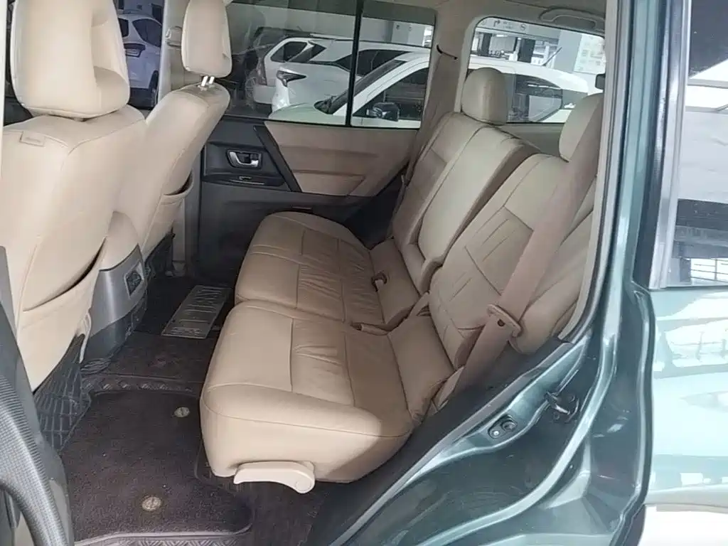 Mitsubishi Pajero 2015 — фото 17